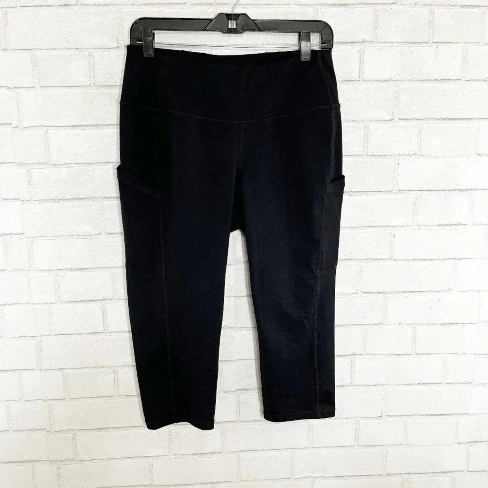 Torrid Black Athletic High Rise Capri Leggings Women's Size 1X